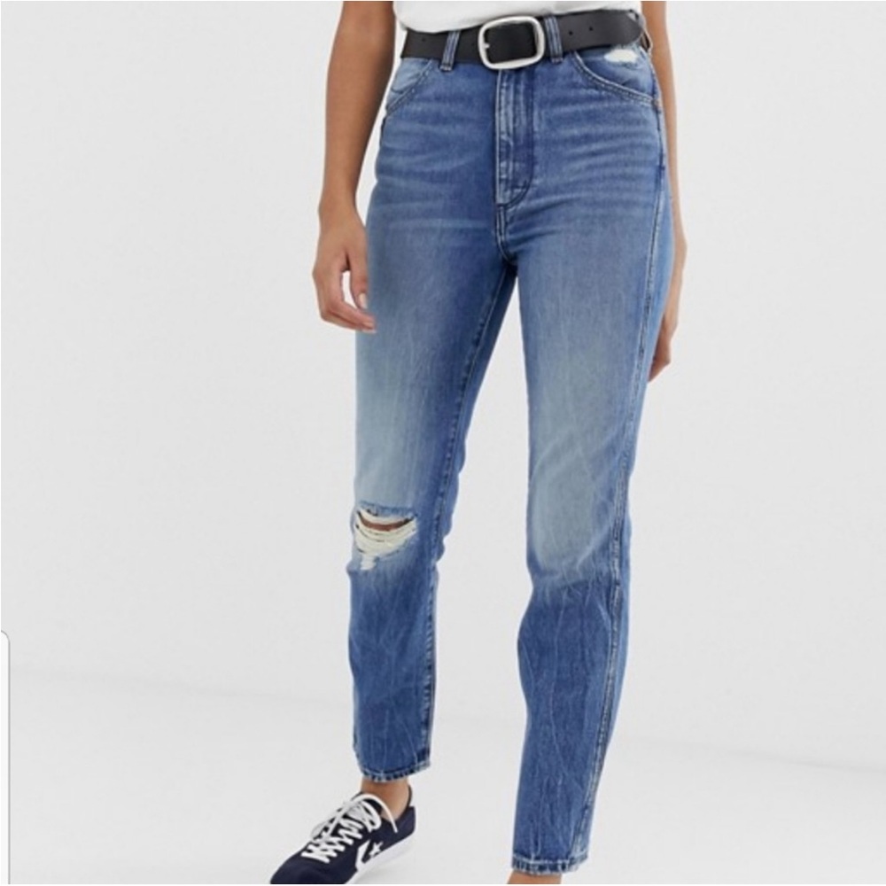 Wrangler Icons Western Zipper High Rise Jeans size 30X28